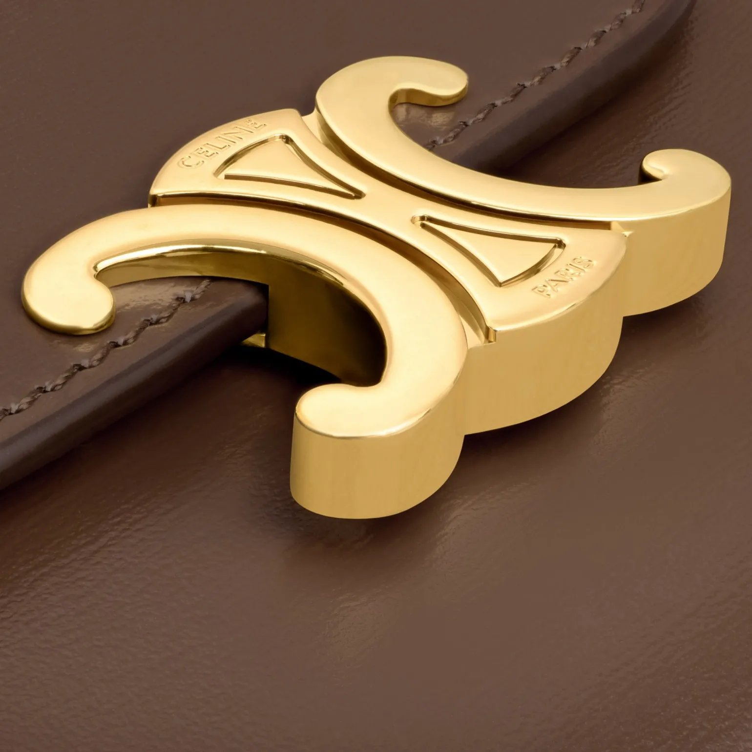 Small Flap Wallet TRIOMPHE in Shiny calfskin