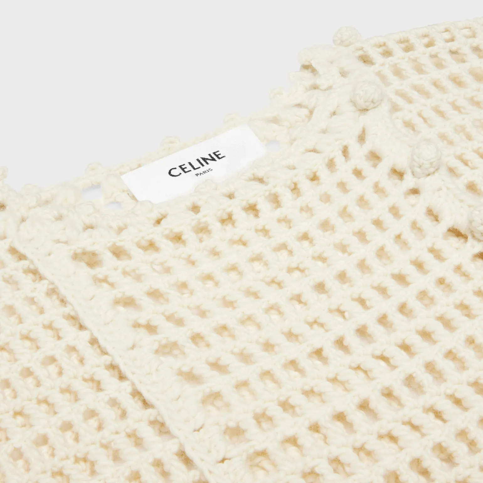 triomphe baja in crocheted wool