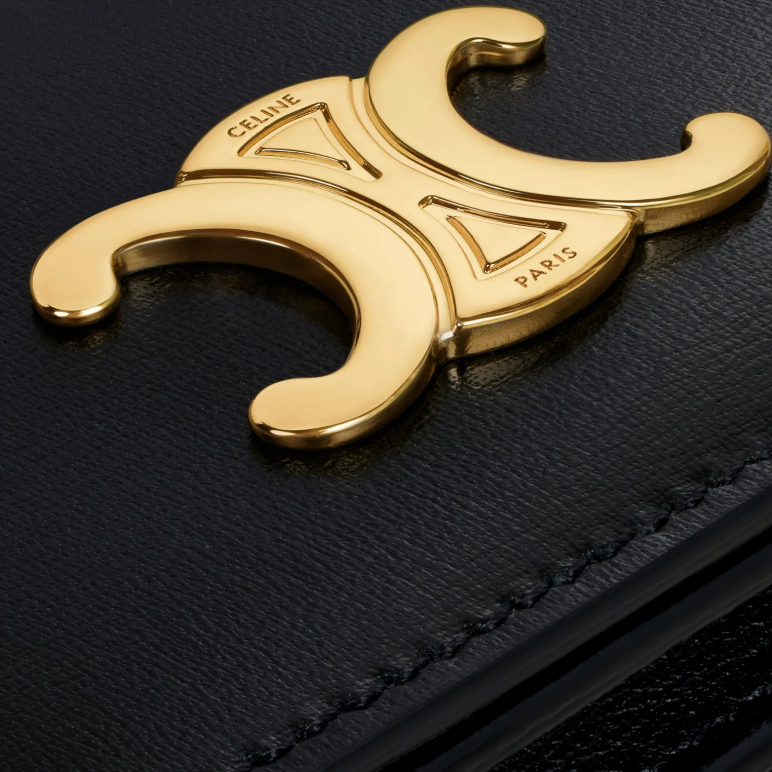 TRIOMPHE BUSINESS CARD HOLDER in SHINY CALFSKIN